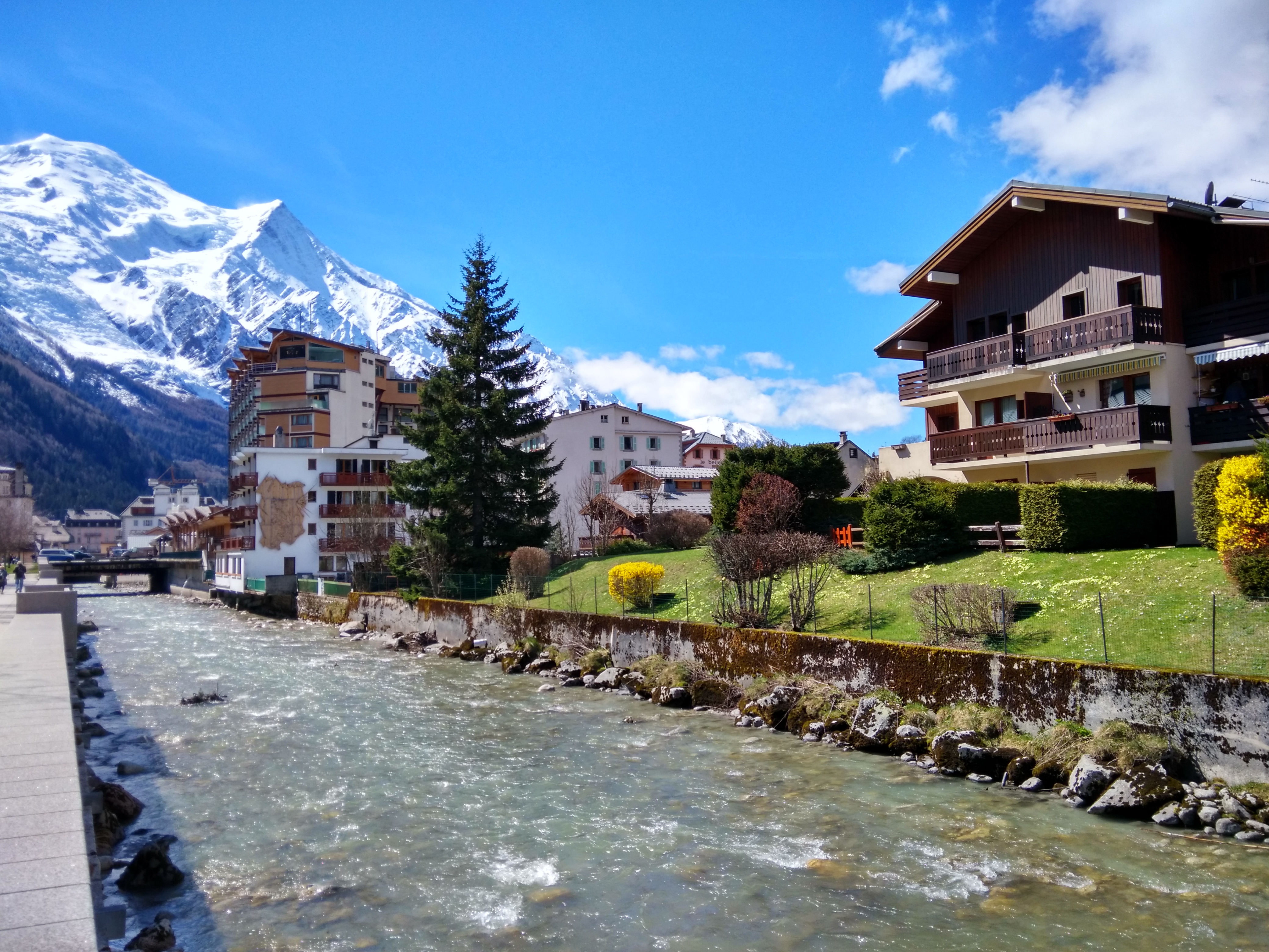 Центр Шамоні